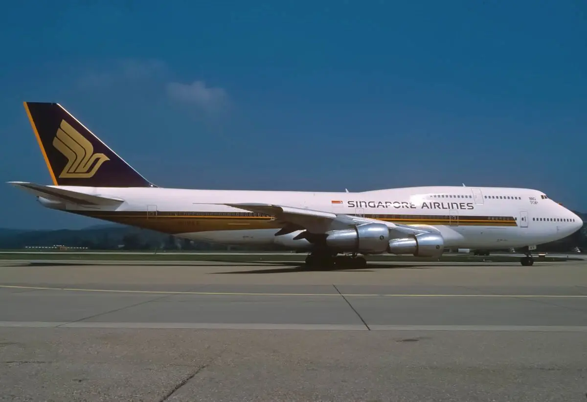 The sales of the Boeing 747-300 was low due to limited time on the market.