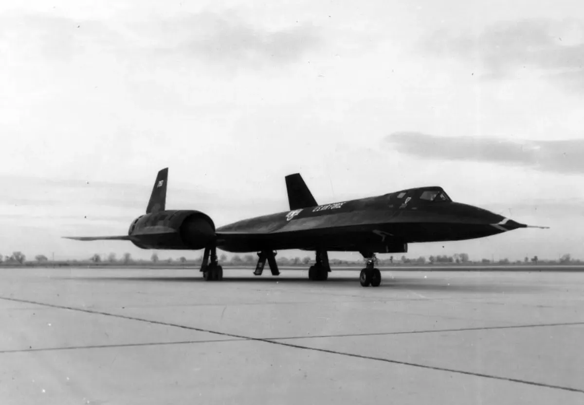 The Lockheed SR-71 first flew on December 22, 1964.
