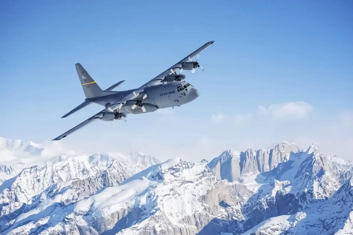 What Is the Lockheed C-130 Hercules Top Speed? - Planenerd