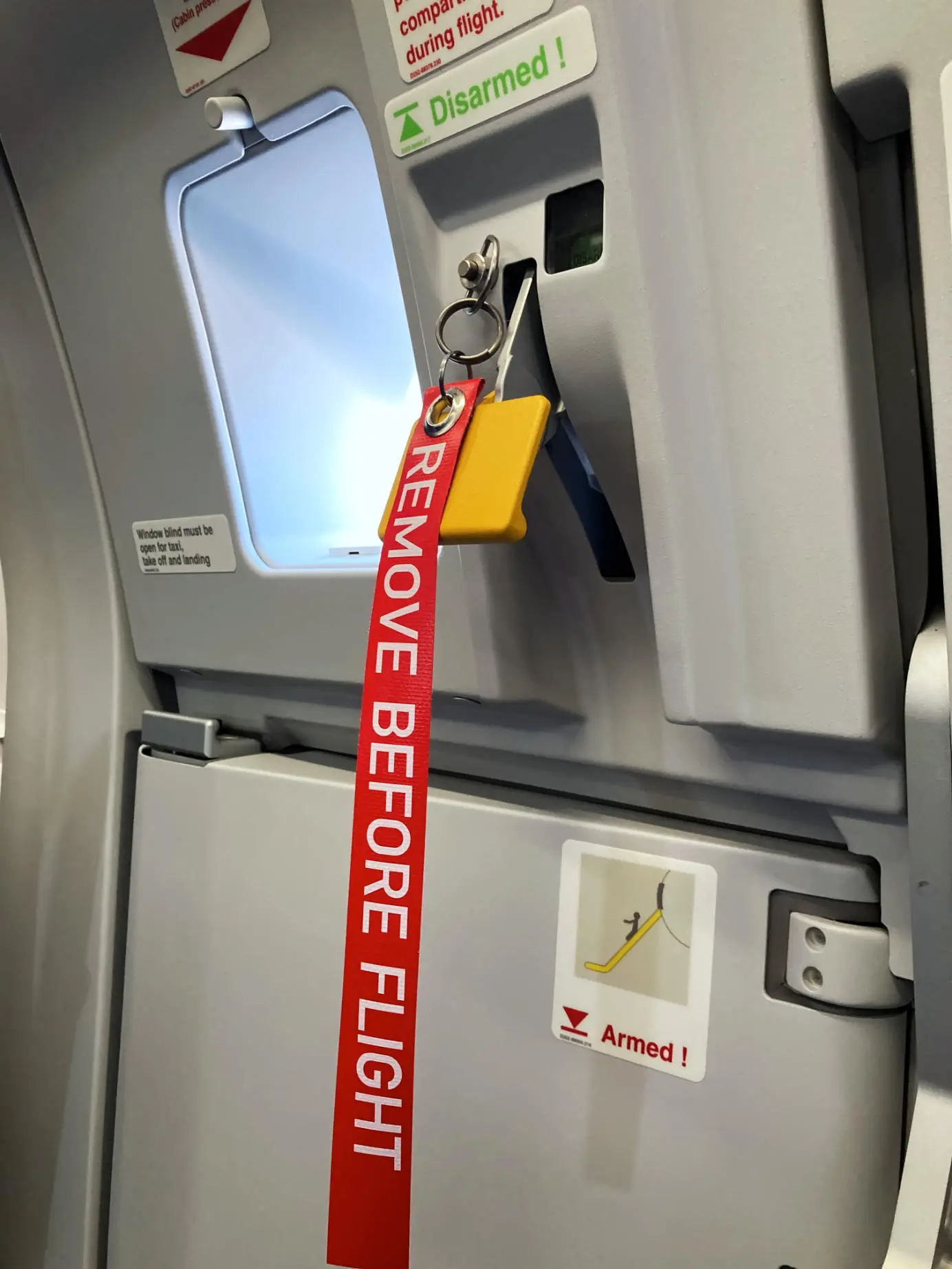 Airplane doors works like a plug