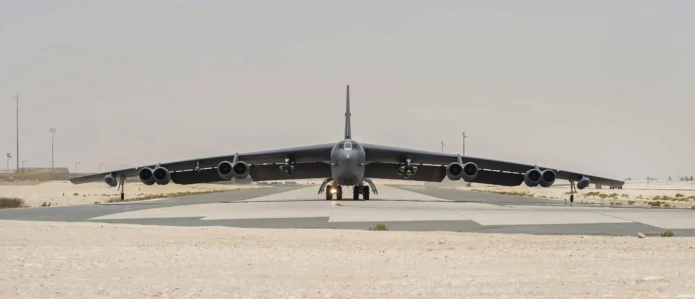 Boeing B-52 wingspan